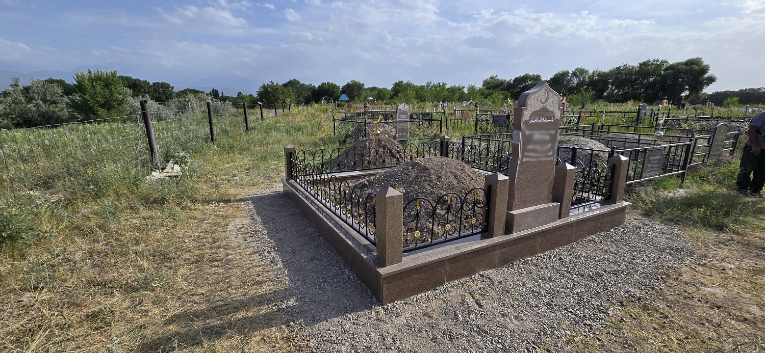 Мусульманский мемориальный комплекс из гранита — работа под ключ