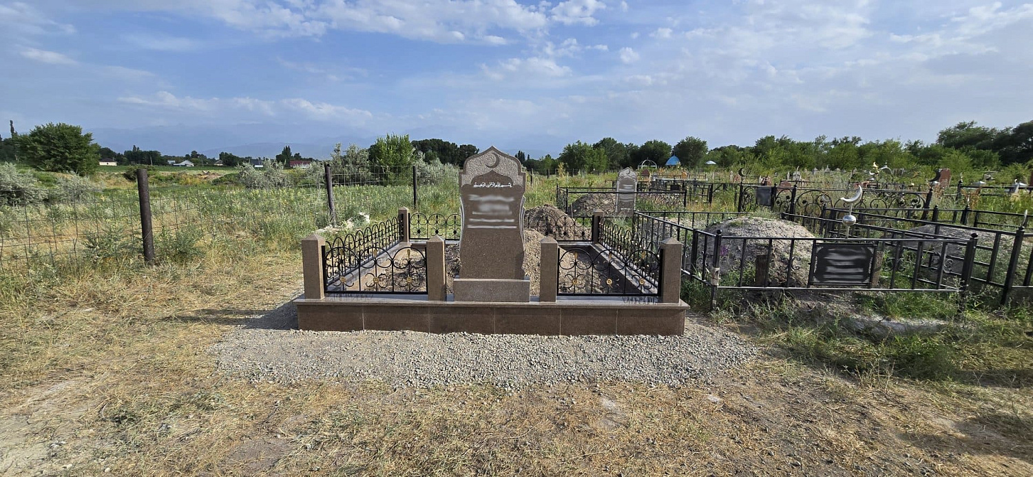 Мусульманский мемориальный комплекс из гранита — работа под ключ
